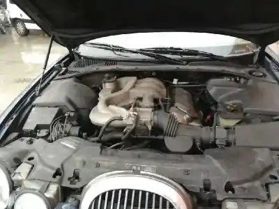 Scrapping Vehicle jaguar s-type 3.0 v6 24v cat of the year 2000 powered g/fc