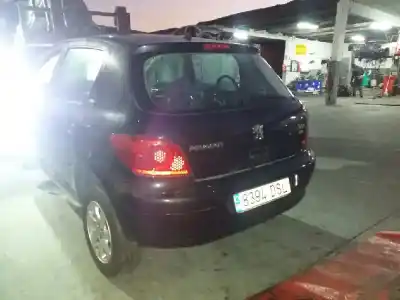 Veicolo di demolizione PEUGEOT 307 BREAK/SW (S2) D-Sign 109 CV / 80 KW dell'anno 2001 alimentato 