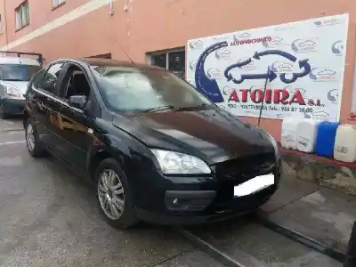 Veículo de Sucata ford focus berlina (cap) ghia do ano 2001 alimentado 