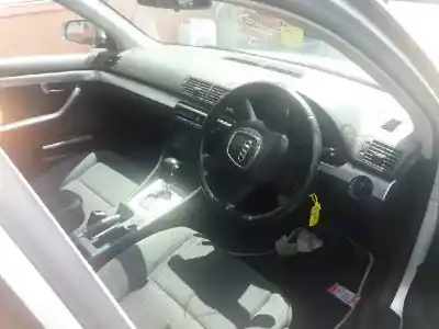 Scrapping Vehicle audi a4 b7 avant (8ed) 2.0 tdi 16v of the year 2001 powered bre