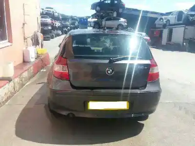 Veículo de Sucata bmw serie 1 berlina (e81/e87) 118d do ano 2001 alimentado m47t2