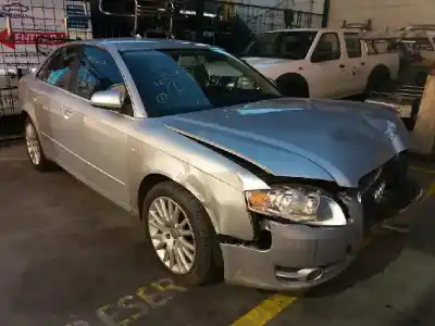 Veículo de Sucata audi a4 berlina (8e) 2.0 tdi 16v (103kw) do ano 2001 alimentado bre