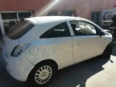 Здавання транспортного засобу opel corsa c essentia року 2009 потужний z10xep