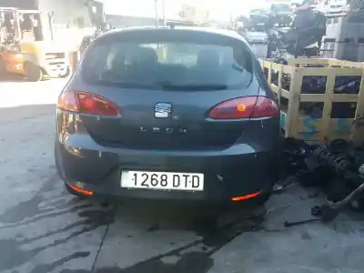 Veicolo di demolizione seat leon (1p1) reference dell'anno 2005 alimentato bkc