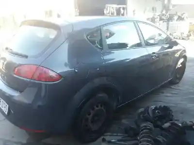 Veicolo di demolizione seat leon (1p1) reference dell'anno 2005 alimentato bkc