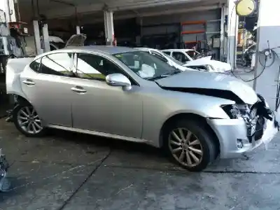 Scrapping Vehicle lexus is200 (ds2/is2) 220d of the year 2009 powered 2adfhv