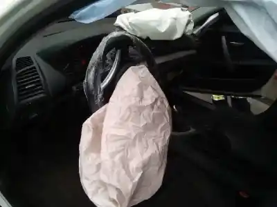 Veículo de Sucata bmw serie 1 berlina (e81/e87) 118d do ano 2008 alimentado n47d20a