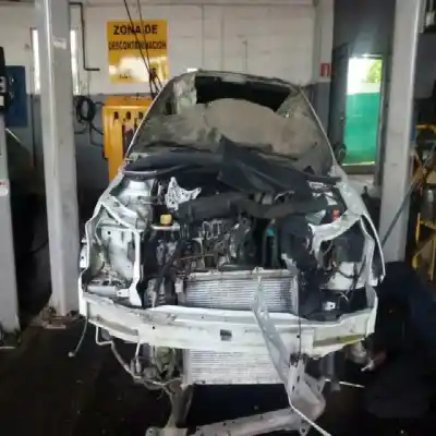 Утилизация автомобиля renault clio ii fase ii (b/cb0) base authentique 82 cv / 60 kw года 2001 питание k9k710