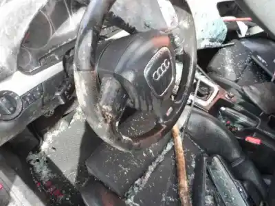 Veículo de Sucata audi a4 berlina (8e) 2.0 tdi (dpf) (125kw) do ano 2007 alimentado brd