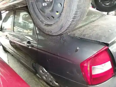 Verschrottungsfahrzeug kia cerato 2.0 ex crdi berlina des jahres 2004 angetrieben d4ea