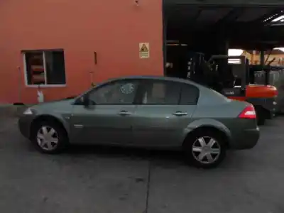 Veículo de Sucata renault megane ii sedán (lm0/1_) 1.5 dci (lm0f, lm0t, lm2b) do ano 2005 alimentado k9k722