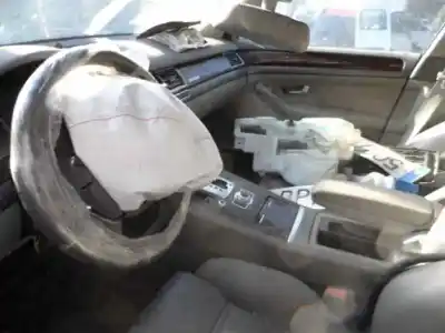 Scrapping Vehicle audi a8 (4e2) 4.0 tdi quattro of the year 2003 powered ase