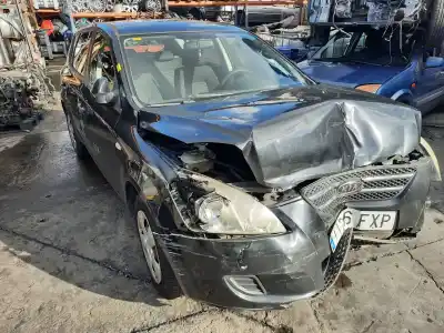 Здавання транспортного засобу kia cee'd fastback (ed) 1.6 crdi 90 року 2007 потужний d4fb