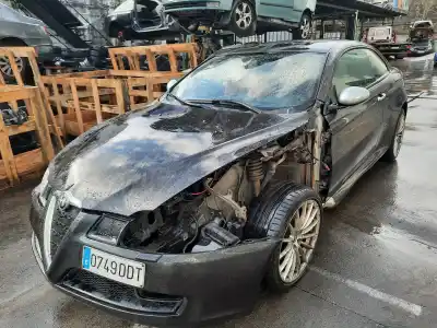 Утилизация автомобиля alfa romeo gt (125) 1.9 jtd 16v 150/ distinctive года 2004 питание 937a5000