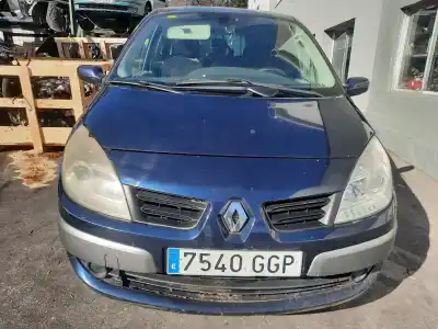 Здавання транспортного засобу renault grand scenic 2 1.9 dci 130ch manual року 2008 потужний f9q818