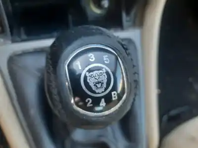 Veículo de Sucata jaguar x-type wagon 2.0 d classic do ano 2006 alimentado d/6g