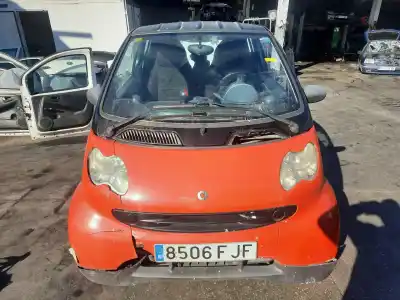 Veículo de Sucata smart coupe cdi básico do ano 2006 alimentado om660940