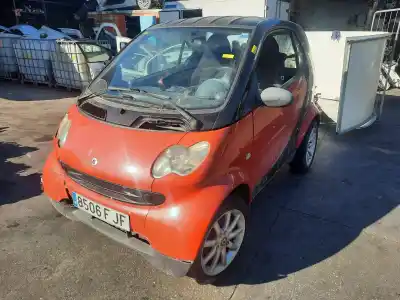 Veículo de Sucata smart coupe cdi básico do ano 2006 alimentado om660940