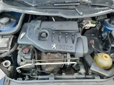 Veículo de Sucata peugeot 206 berlina 1.4 hdi do ano 2004 alimentado 8hz