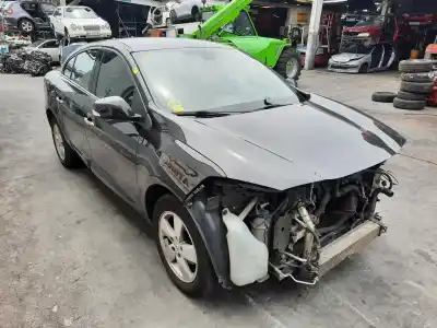 Veículo de Sucata renault fluence 1.5 dynamique [1.5 ltr. - 78 kw dci diesel] do ano 2010 alimentado k9k832