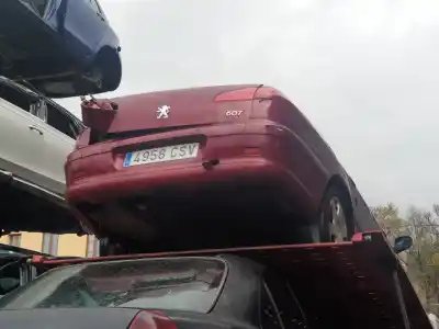 Здавання транспортного засобу PEUGEOT 607 (S1) Básico року 2004 потужний 