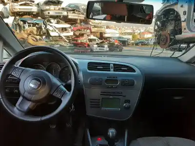 Scrapping Vehicle seat leon (1p1) 1.9 tdi of the year 2006 powered bxe