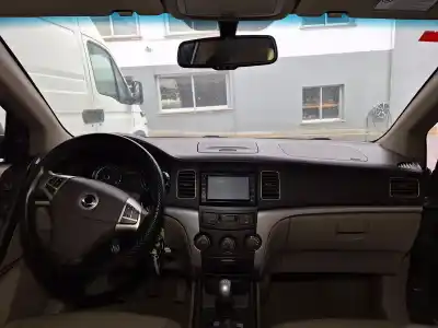 Veículo de Sucata ssangyong korando line 4x2 175 cv / 129 kw do ano 2012 alimentado d20dtf