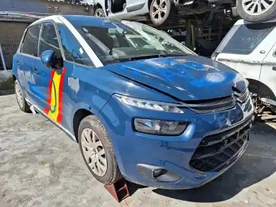 Vehicul casat citroen c4 picasso 1.6 blue-hdi fap al anului 2001 alimentat bh01