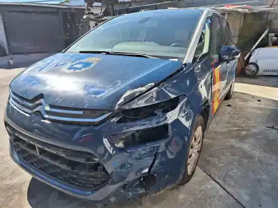 Vehicul casat citroen c4 picasso 1.6 blue-hdi fap al anului 2001 alimentat bh01