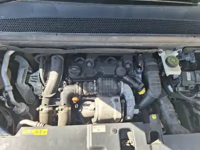 Vehicul casat citroen c4 picasso 1.6 blue-hdi fap al anului 2001 alimentat bh01