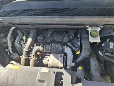 Vehicul casat citroen c4 picasso 1.6 blue-hdi fap al anului 2001 alimentat bh01