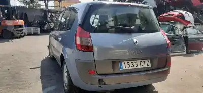 Veicolo di demolizione renault                                            scenic ii                                                                                                                                                                                                                                                  grand confort expression                                                                                                                                                                                                                                   dell'anno 2004 alimentato f9qd8