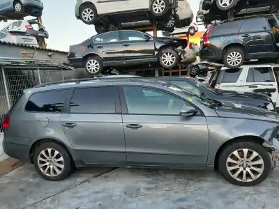 Veículo de Sucata volkswagen passat variant (3c5) edition do ano 2016 alimentado bkc
