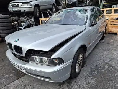 Veículo de Sucata bmw serie 5 touring (e39) 530d do ano 2001 alimentado 306d1