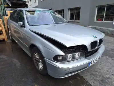 Veículo de Sucata bmw serie 5 touring (e39) 530d do ano 2001 alimentado 306d1