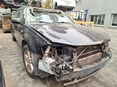 Sloopvoertuig dodge avenger 2.0 crd van het jaar 2009 aangedreven ecd