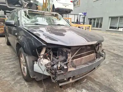 Sloopvoertuig dodge avenger 2.0 crd van het jaar 2009 aangedreven ecd