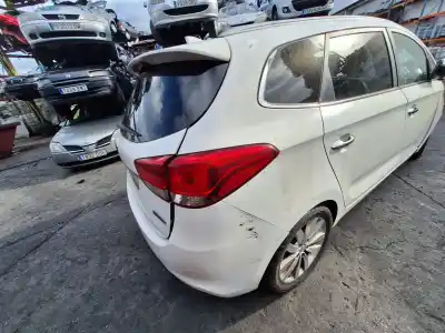 Sloopvoertuig kia carens iv 1.7 crdi van het jaar 2016 aangedreven d4fd