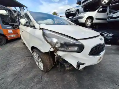 Sloopvoertuig kia carens iv 1.7 crdi van het jaar 2016 aangedreven d4fd