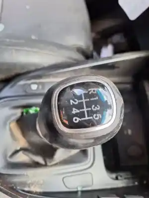 Sloopvoertuig kia carens iv 1.7 crdi van het jaar 2016 aangedreven d4fd