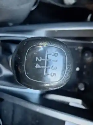 Veículo de Sucata kia cee´d * do ano 2010 alimentado g4fa