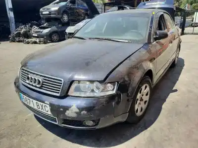 Veicolo di demolizione audi                                               a4 berlina (8e)                                                                                                                                                                                                                                            1.8 20v turbo                                                                                                                                                                                                                                              dell'anno 2002 alimentato avj