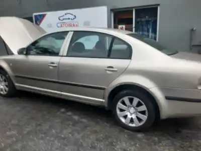 Scrapping Vehicle SKODA SUPERB (3U4) Classic of the year 2004 powered AWX
