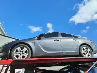 Veículo de Sucata OPEL INSIGNIA BERLINA Edition do ano 2009 alimentado A20DTH