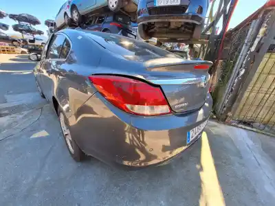 Veículo de Sucata opel insignia berlina edition do ano 2009 alimentado a20dth