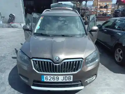 Veículo de Sucata skoda yeti (5l) 1.2 tsi do ano 2015 alimentado cbzb