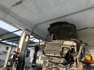 Здавання транспортного засобу AUDI A6 C5 AVANT (4B5, 4B6)  року 2003 потужний AKE