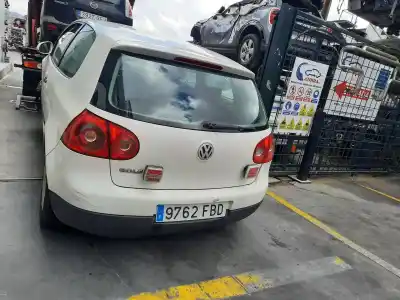Здавання транспортного засобу VOLKSWAGEN GOLF V BERLINA (1K1)  року 2006 потужний BCA