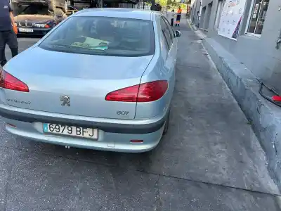 Здавання транспортного засобу PEUGEOT 607 (S1)  року 2001 потужний 