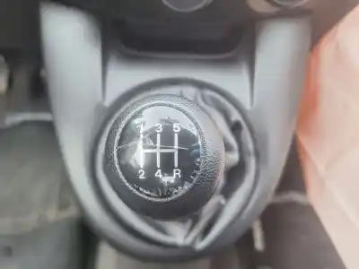 Scrapping Vehicle mazda 2 (de_, dh_) 1.3 (de3fs) of the year 2009 powered zj